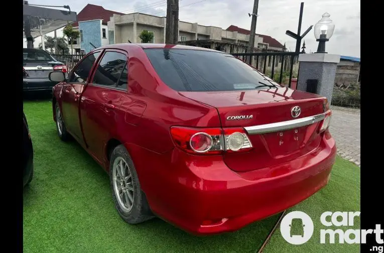 Pre-Owned 2013 Toyota Corolla