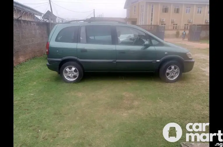 2001 Opel Zafira - Immaculate Condition!