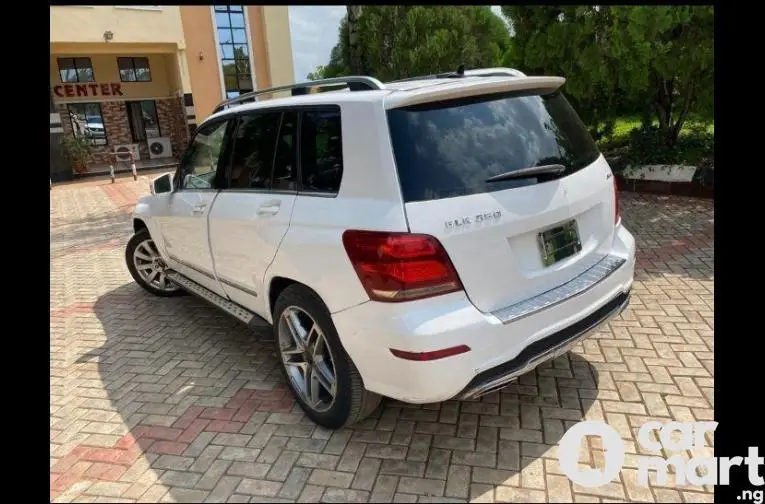 2013 Mercedes 4matic GLK350