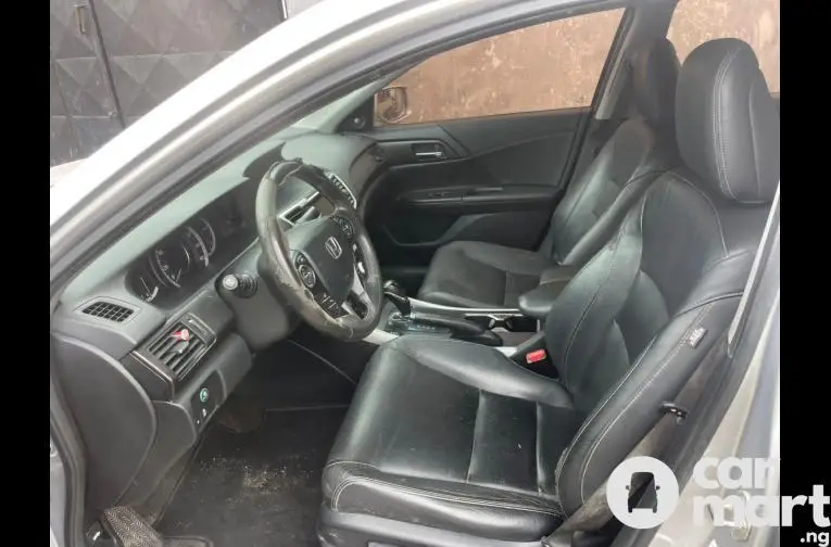 Tokunbo 2014 Honda Accord (Touring)