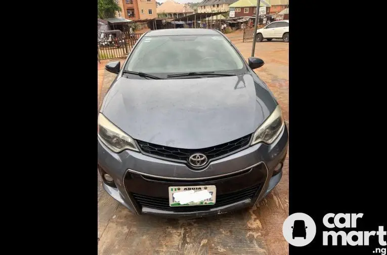 Used Toyota Corolla 2016