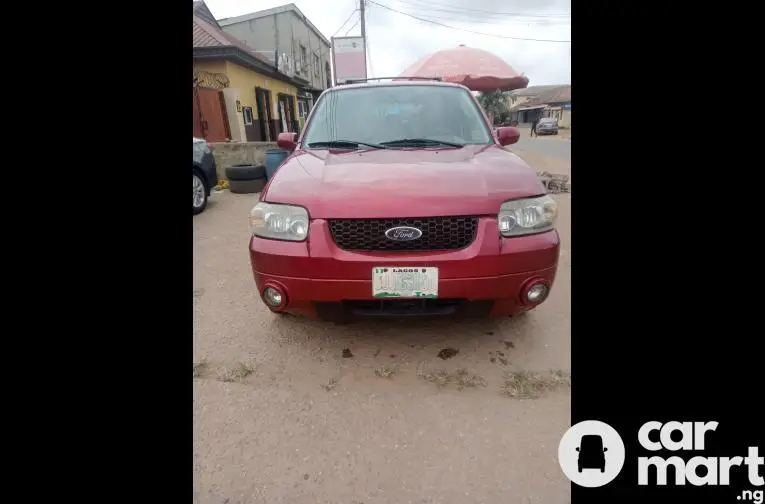 FORD ESCAPE 2005 MODEL