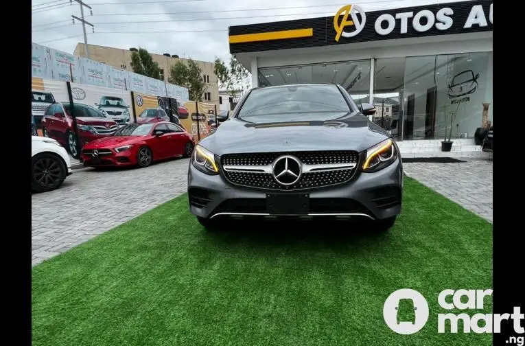 FOREIGN USED 2019 Mercedes Benz GLC 3OO