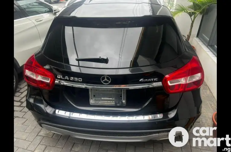 FOREIGN USED 2017 Mercedes-Benz GLA 250