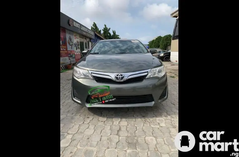 Just Arrived TOKUNBO 2012 Toyota Camry LE