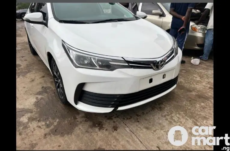 Toyota Corolla 2017 Altis