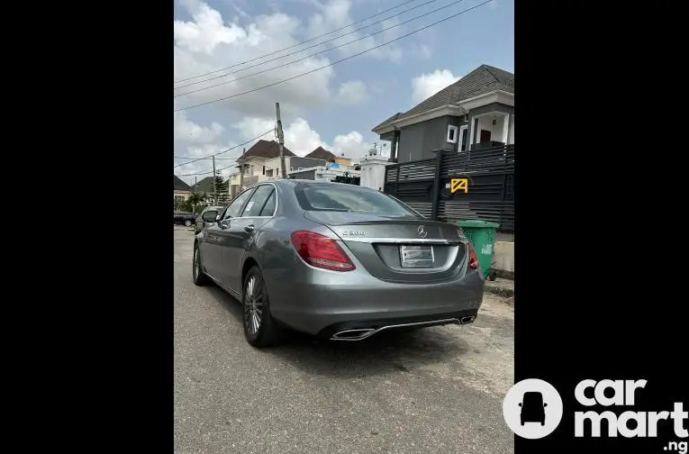 2015 Mercedes Benz C 300 4Matic