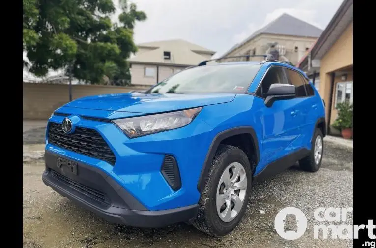 Toyota RAV4 2019 LE AWD