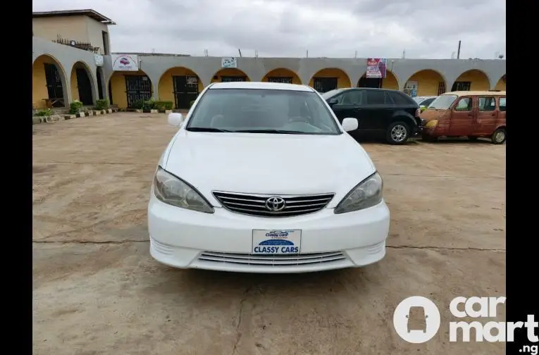 Toyota Camry Big Daddy 2004 Model