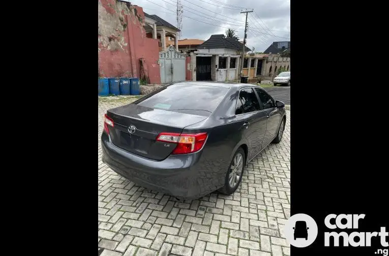 2013 Foreign-used Toyota Camry LE