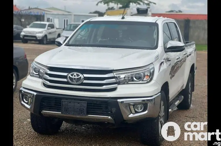 DIRECT FOREIGN USED 2020 TOYOTA HILUX