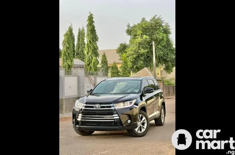 DIRECT FOREIGN USED 2014 TOYOTA HIGHLANDER XLE AWD