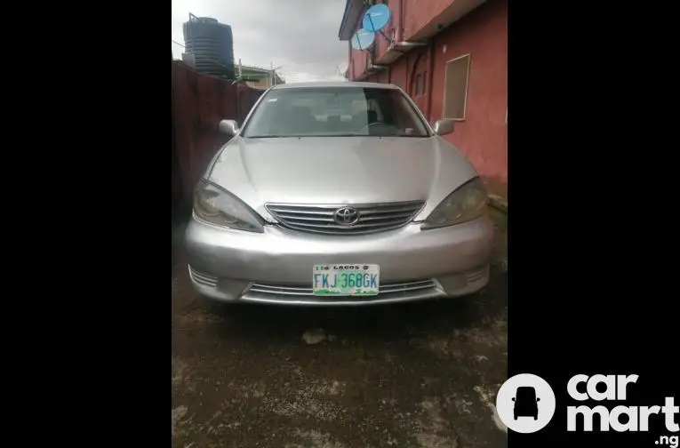 Used Toyota Camry 2005