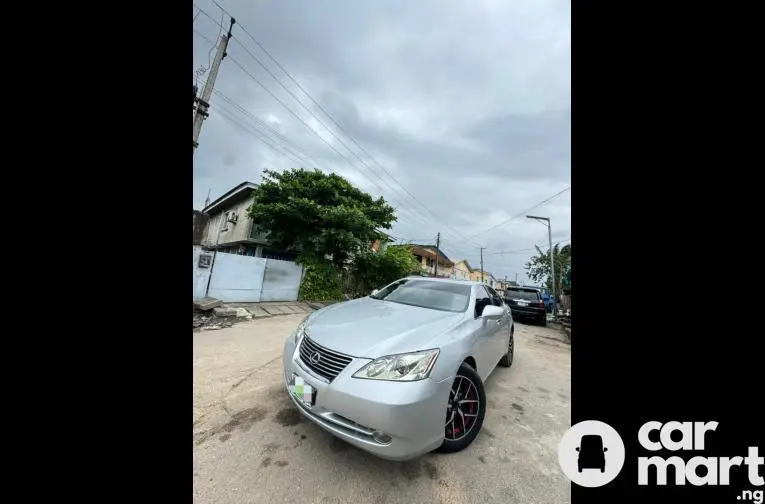 Registered barely used 2008 Lexus ES350 - 3