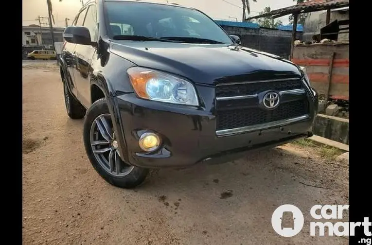 Used Toyota RAV4 2010 - 1