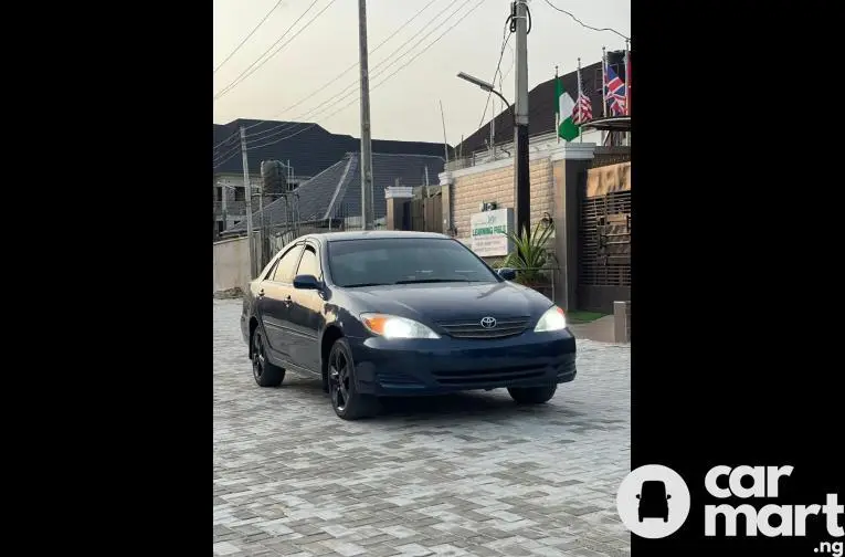 Toyota Camry 2005