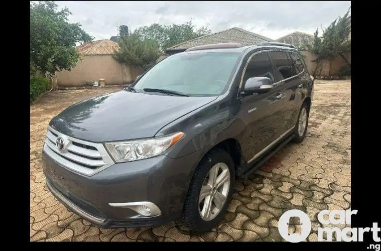 Used Toyota Highlander 2010 - 1