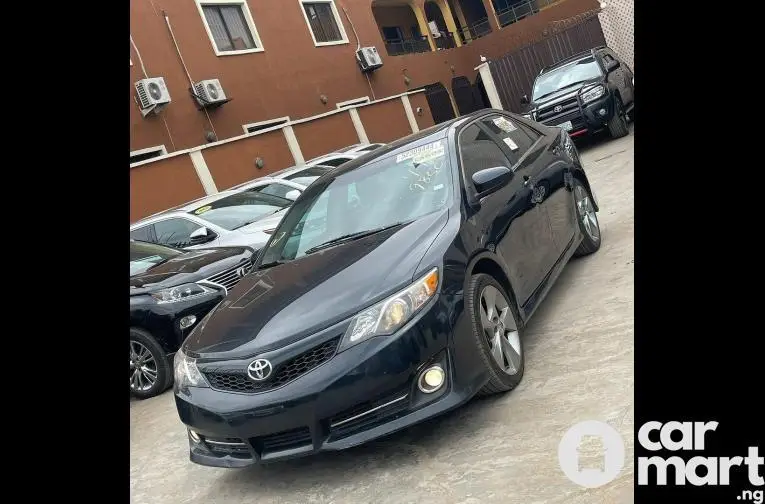 Foreign Used 2013 Toyota Camry Sport V6 - 1