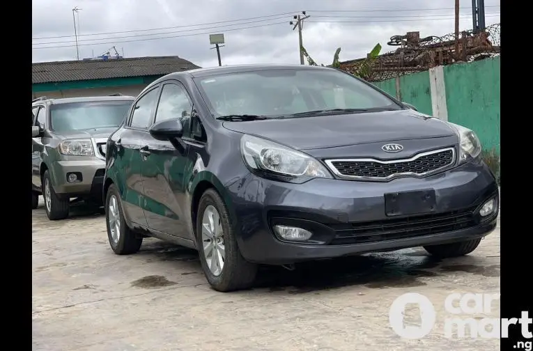 Registered 2014 Kia Rio - 1