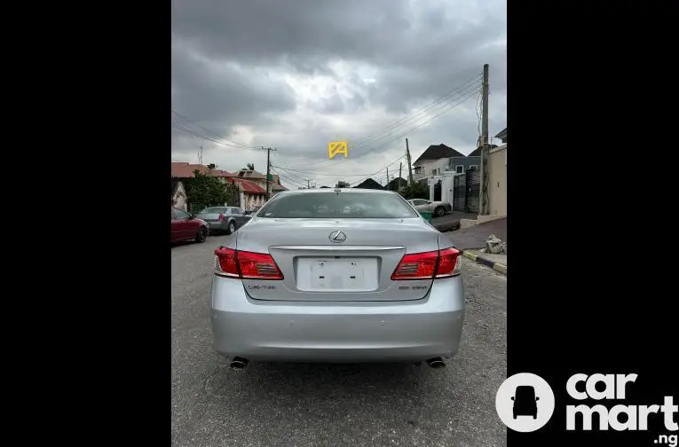 2010 Lexus ES 350 Premium