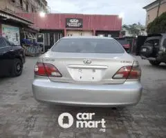 FOREIGN USED LEXUS ES300