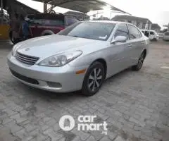 FOREIGN USED LEXUS ES300