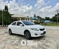 Super clean 2010 Toyota Corolla