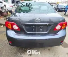 Foriegn used 2011 Toyota Corolla le