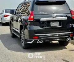 Brand new 2022 Toyota Land Cruiser Prado VX-R