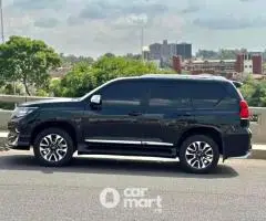 Brand new 2022 Toyota Land Cruiser Prado VX-R