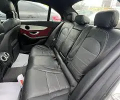 Tokunbo 2015 Mercedes Benz C300