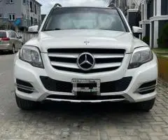 2015 Mercedes-Benz GLK350 4matic(full option)