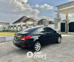 Super clean 2013 Hyundai Accent