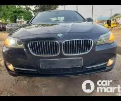 BMW 5-Series 2012