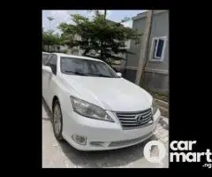 Neatly used lexus Es350 2011