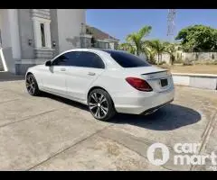 2015 Mercedes Benz C300