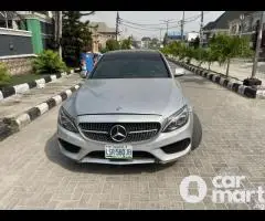 Mercedes Benz C300 2015 4MATIC