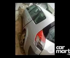 2006 Renault scenic minivan tokunbo for sale