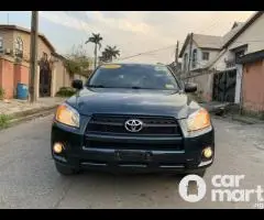 Foreign used Toyota RAV4 012