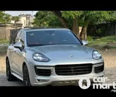 Pre-Owned 2015 Porsche Cayenne GTS