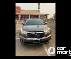 Neatly used 2016 Toyota Highlander XLE